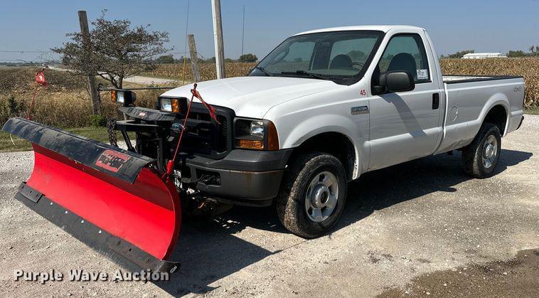 Image of Ford F-250 Primary image
