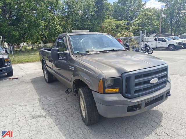 Image of Ford F-250 equipment image 4