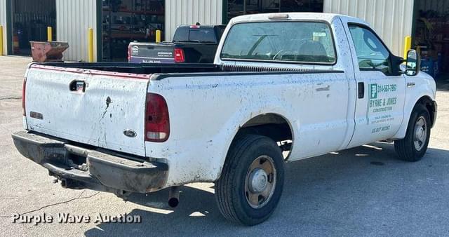 Image of Ford F-250 equipment image 4