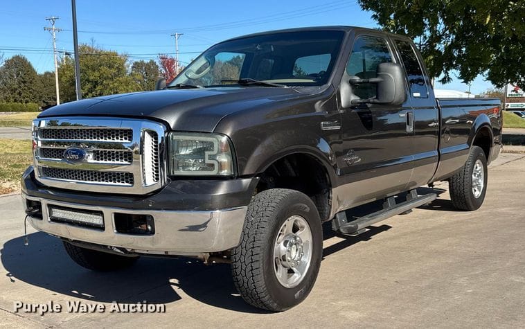 2006 Ford F-250 Equipment Image0