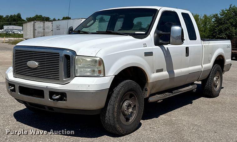 Image of Ford F-250 Primary image
