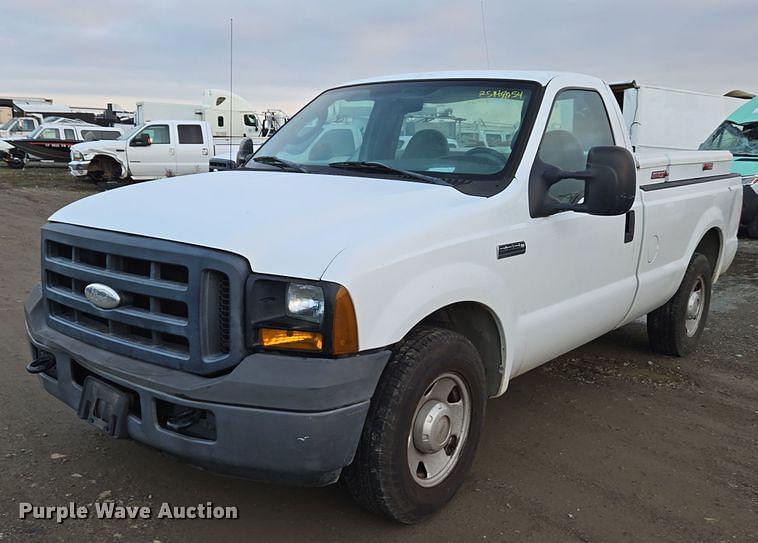 Image of Ford F-250 Primary image