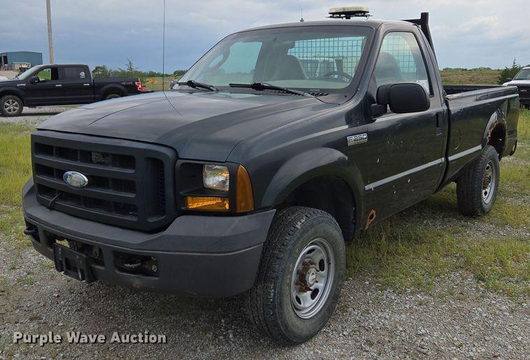 Image of Ford F-250 Primary image