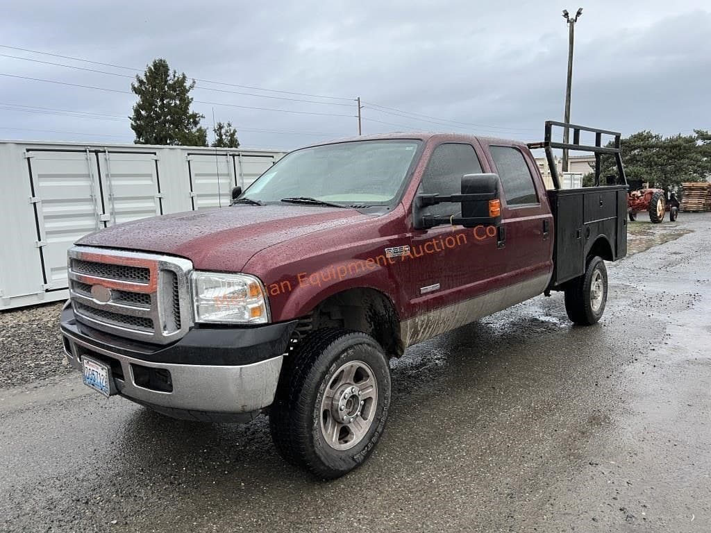 Image of Ford F-250 Primary image