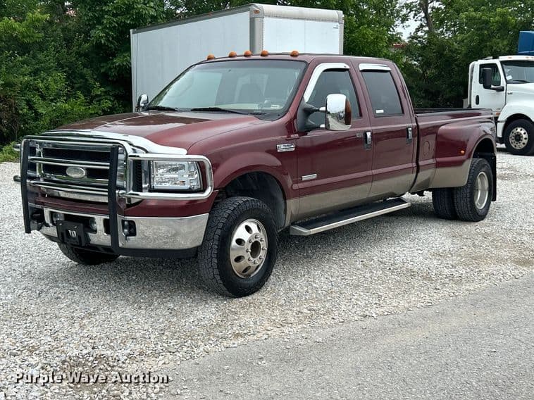 Image of Ford F-350 Primary image