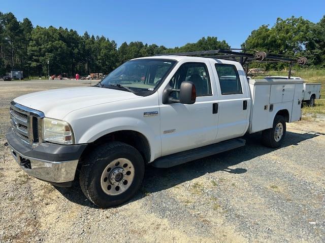Image of Ford F-350 Primary image