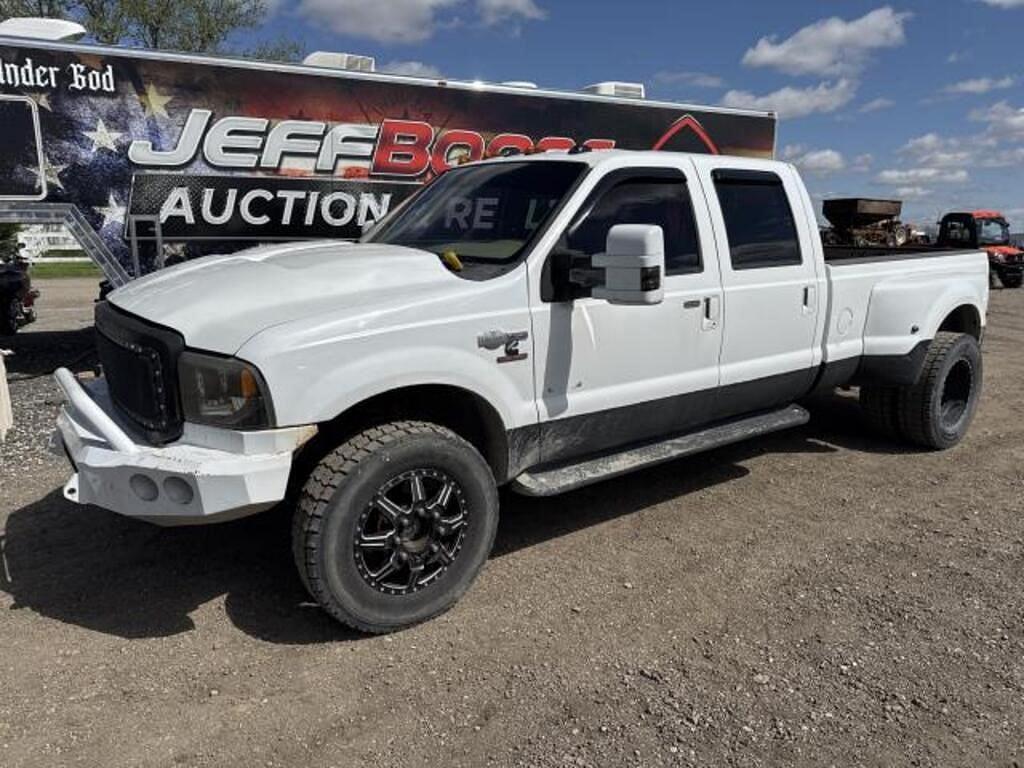 Image of Ford F-350 Primary image