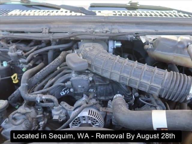 Image of Ford F-450 equipment image 2