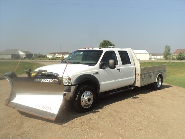 2006 Ford F-450 Equipment Image0