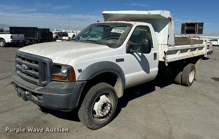 Image of Ford F-450 Primary image