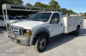 2006 Ford F-450 Image