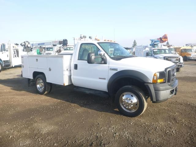 Image of Ford F-450 equipment image 1