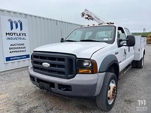 2006 Ford F-550 Equipment Image0