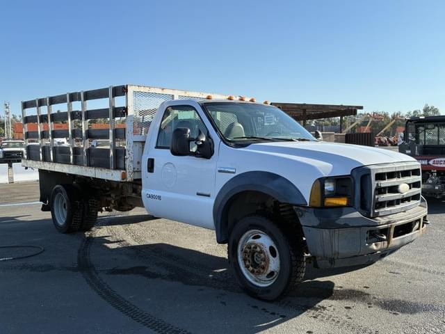 Image of Ford F-550 equipment image 1