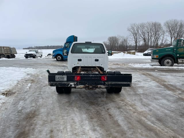 Image of Ford F-550 equipment image 3