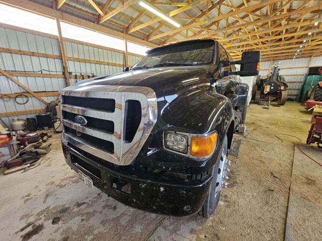 Image of Ford F-650 equipment image 1