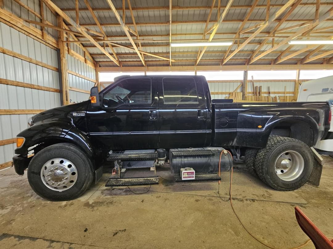 Image of Ford F-650 Primary image
