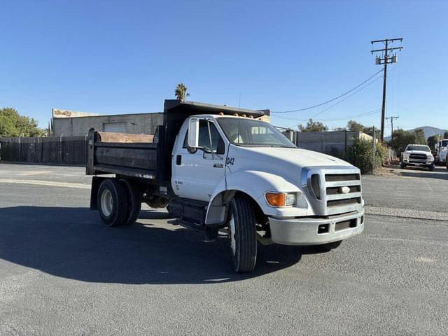 Image of Ford F-650 equipment image 1