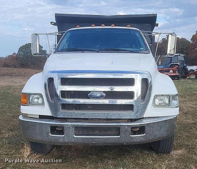 Image of Ford F-650 equipment image 1