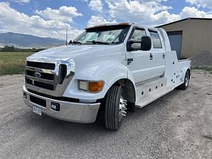 2006 Ford F650 Image