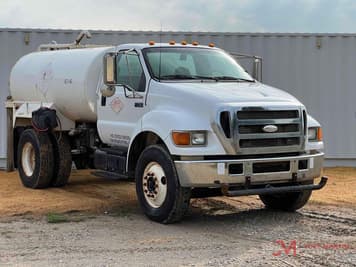 Main image Ford F-750
