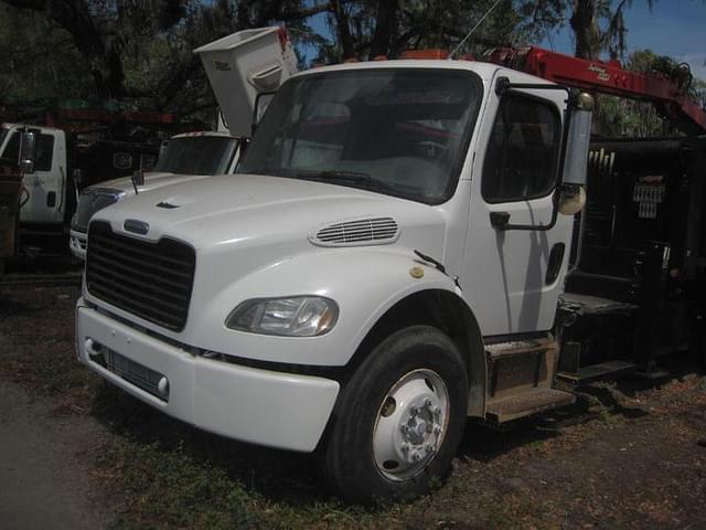 Image of Freightliner Business Class M2 equipment image 3