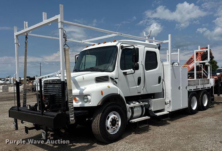 Main image Freightliner Business Class M2