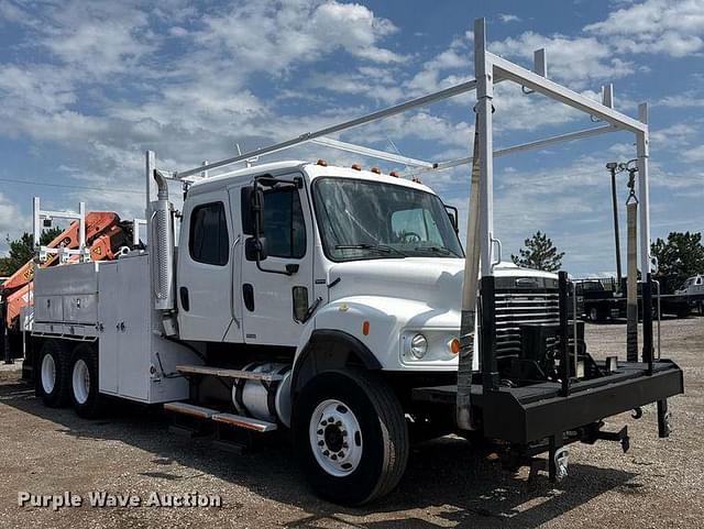 Image of Freightliner Business Class M2 equipment image 2