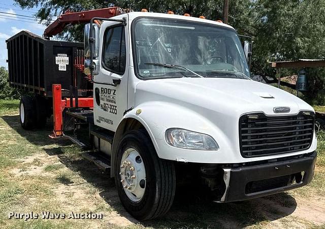 Image of Freightliner Business Class M2 equipment image 2