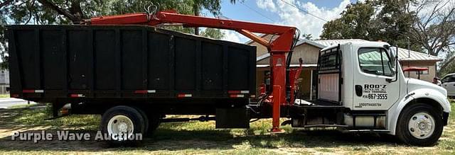 Image of Freightliner Business Class M2 equipment image 3