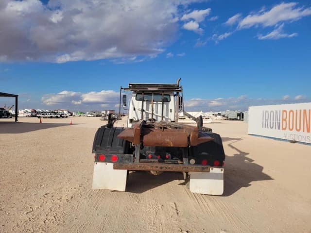 Image of Freightliner Business Class M2 equipment image 3