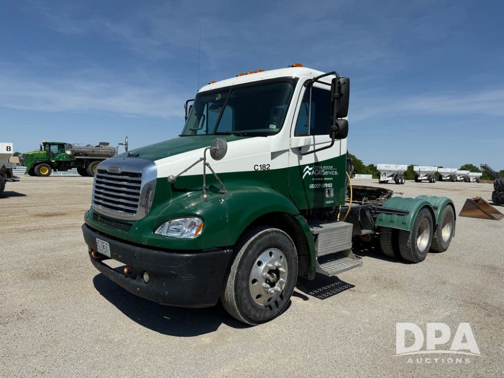 Image of Freightliner Cascadia Primary image