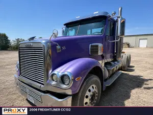 2006 Freightliner Coronado Image