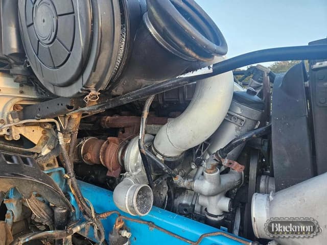 Image of Freightliner CL112 equipment image 3