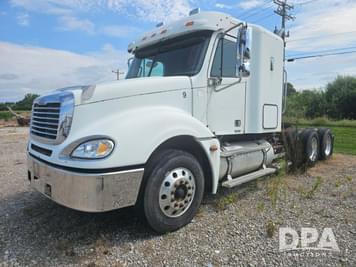 Main image Freightliner CL120