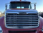 Thumbnail image Freightliner Columbia 120 66