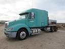 2006 Freightliner Columbia 120 Image