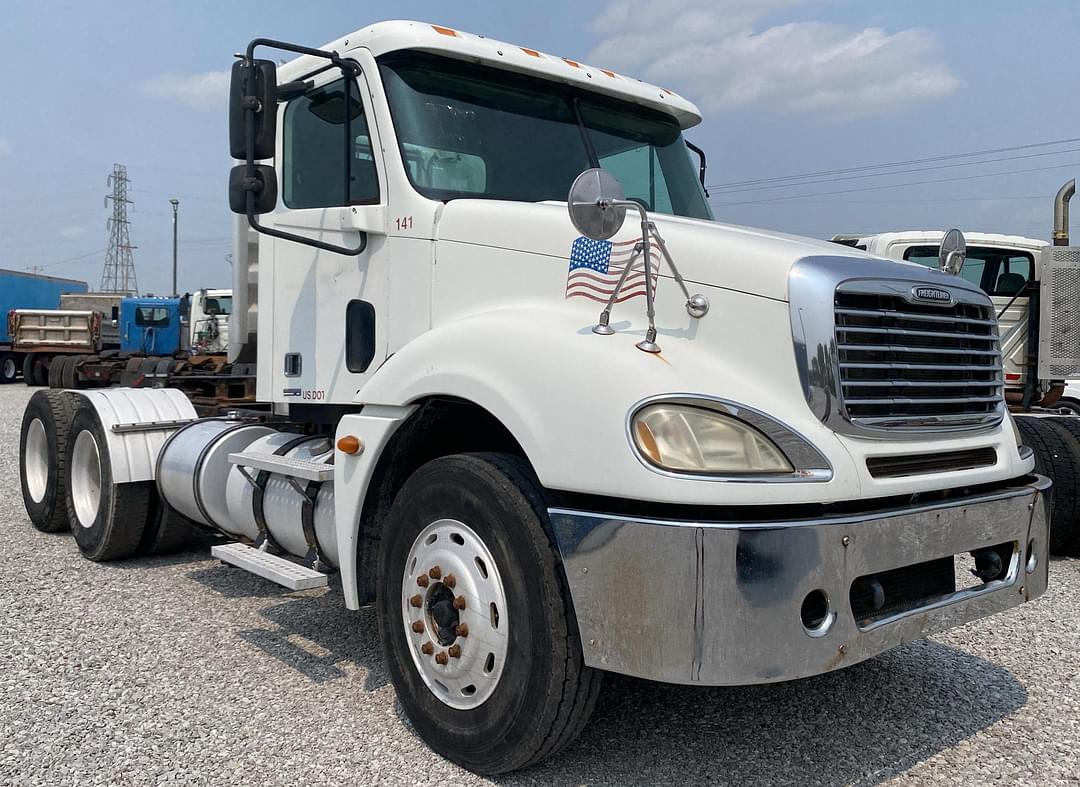Image of Freightliner CL120 Primary image