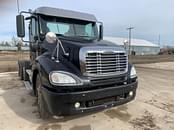 Thumbnail image Freightliner Columbia 7