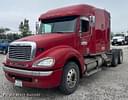 2006 Freightliner Columbia Image