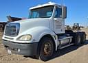 2006 Freightliner Columbia Image