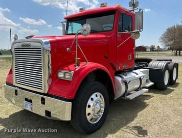 Main image Freightliner FLD120