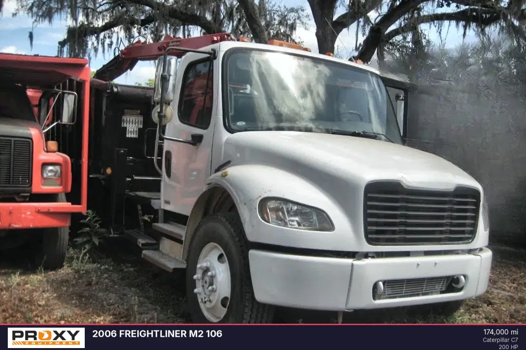 Image of Freightliner M2 106 Primary image