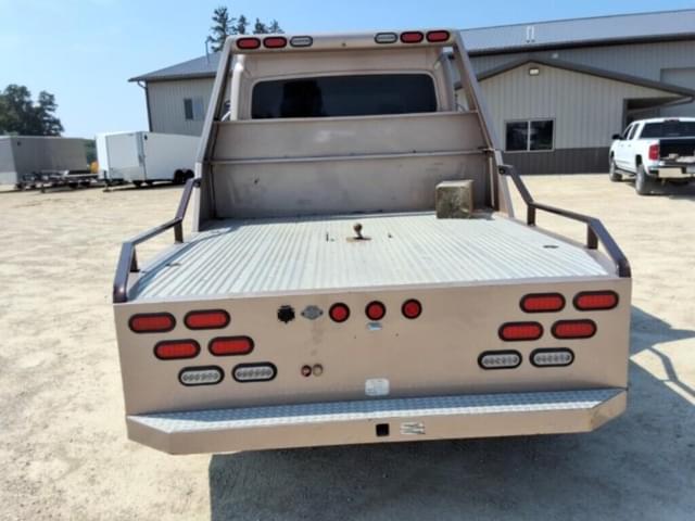 Image of Freightliner M2 equipment image 3