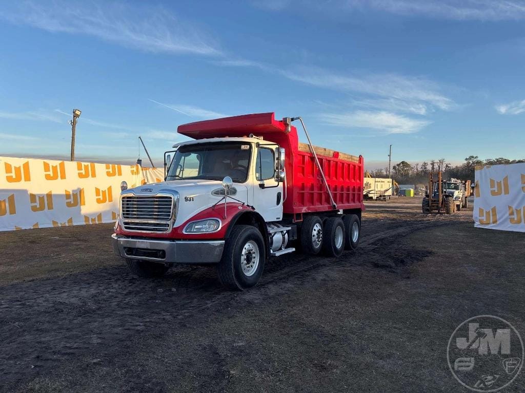 2006 Freightliner M2 Equipment Image0