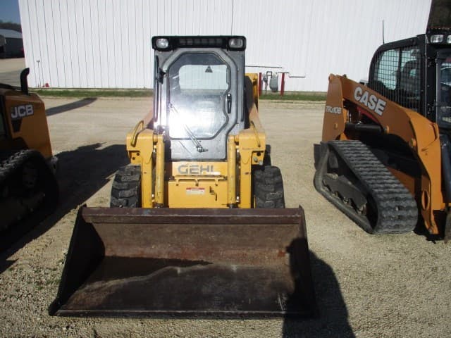 Image of Gehl 4840E equipment image 2