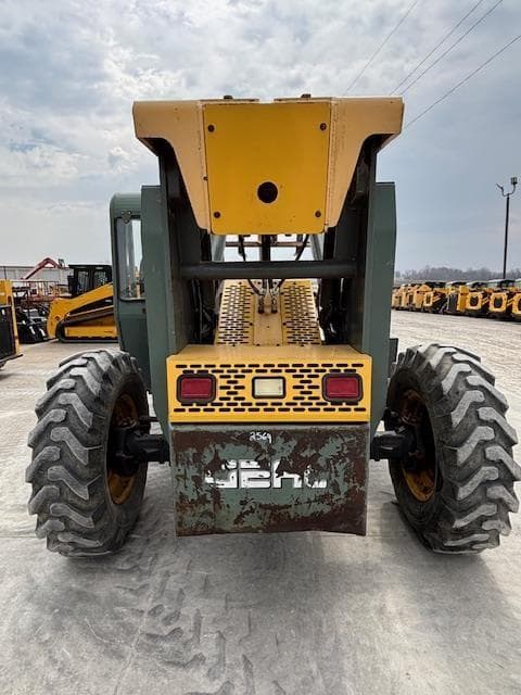 Image of Gehl RS8-42 equipment image 1