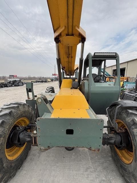 Image of Gehl RS8-42 equipment image 4