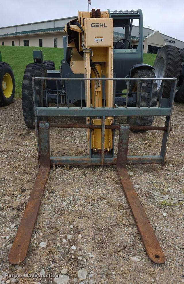 Image of Gehl RS8-42 equipment image 1