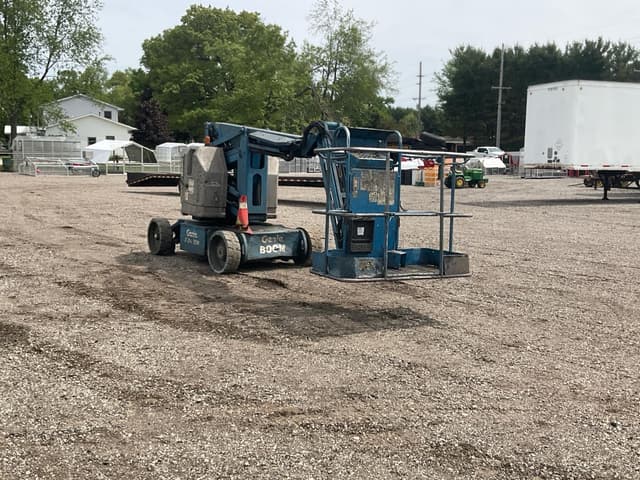 Image of Genie Z-34/22N equipment image 2